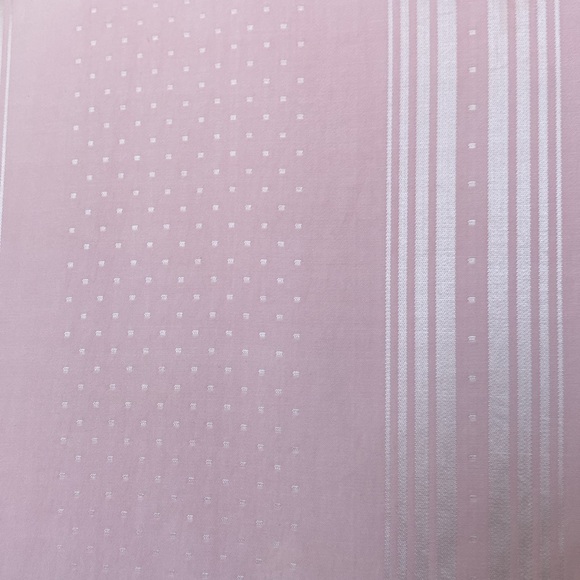 Pink Table Cloth - Picture 5 of 6